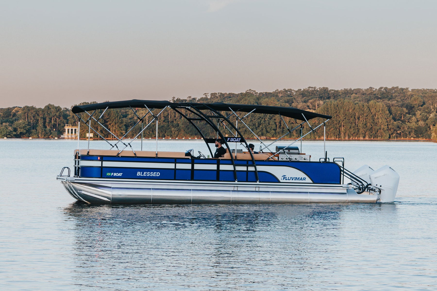 F Boat 9500