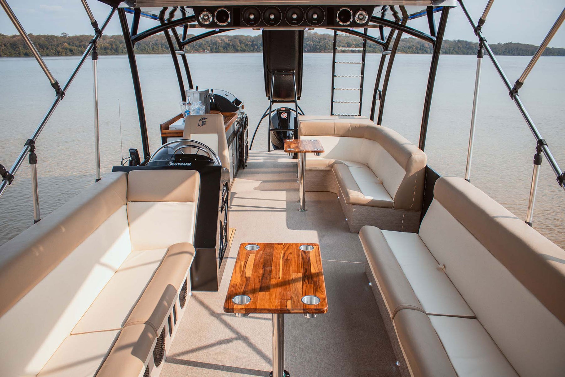 F Boat 9500 Duplo Deck