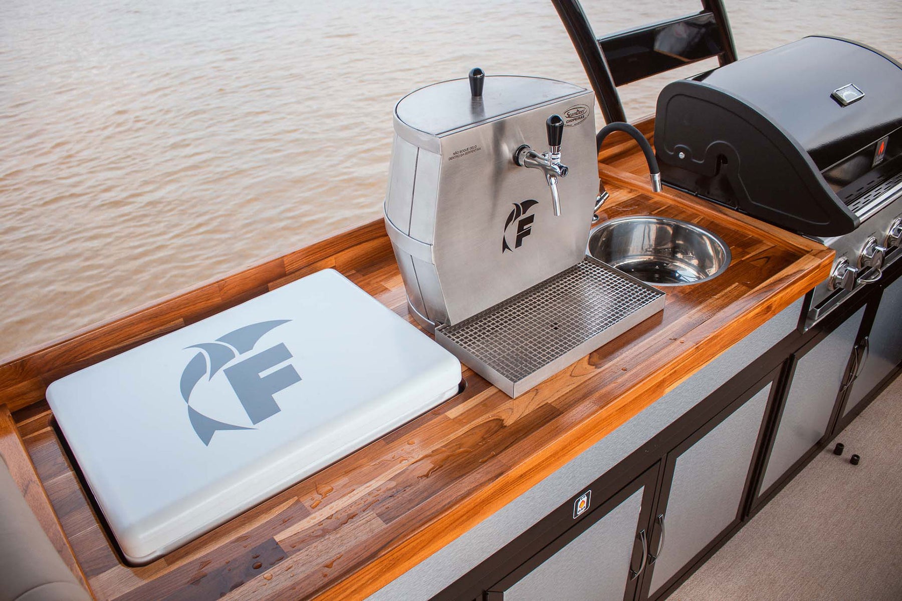 F Boat 9500 Duplo Deck