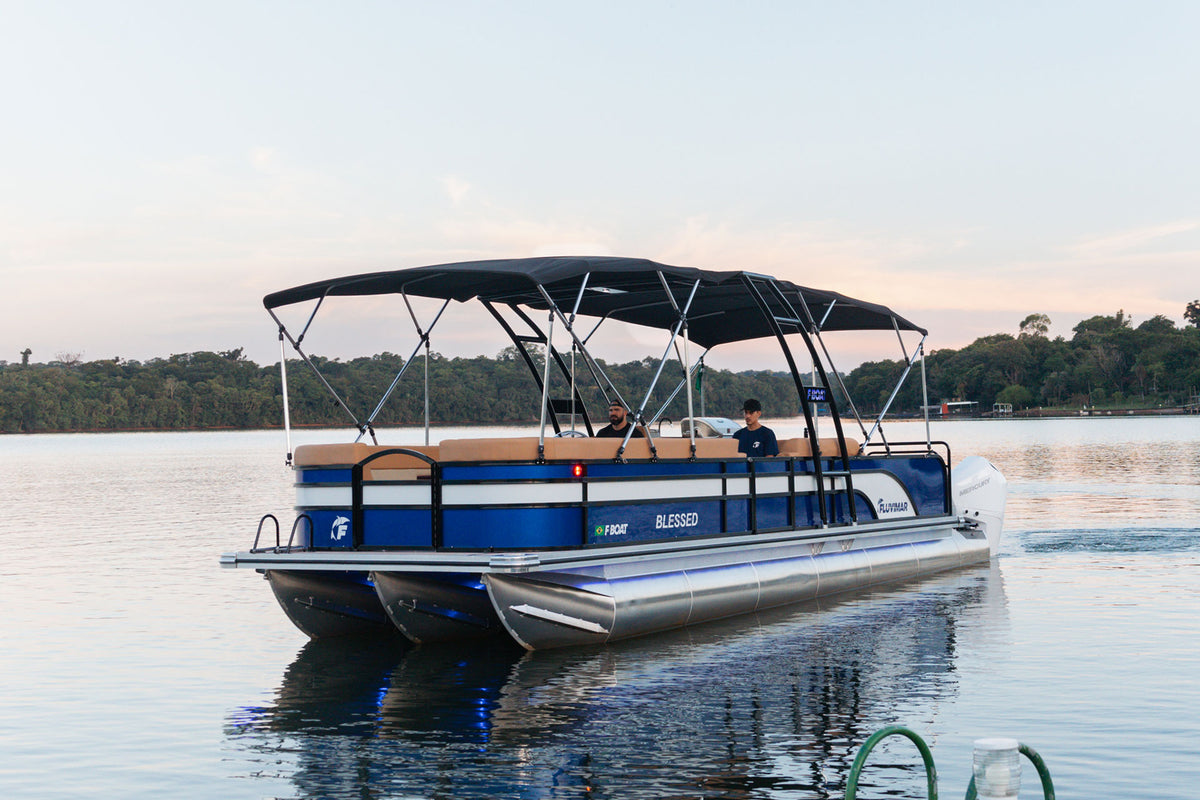 F Boat 9500