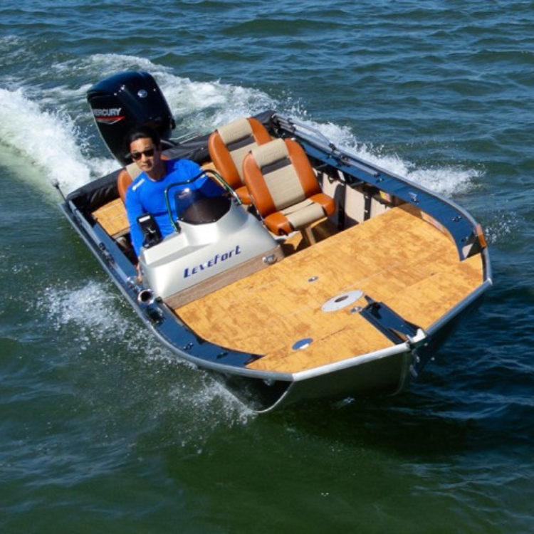 APOLUS SPORT FISHING FREESTYLE