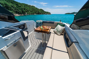 Lancha Fibrafort Focker 300 GranTurismo