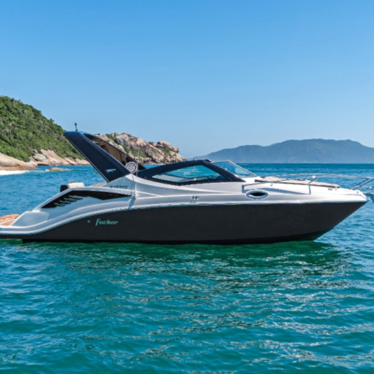 Lancha Fibrafort Focker 272 GTC