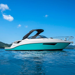 Lancha Fibrafort Focker 300 GranTurismo