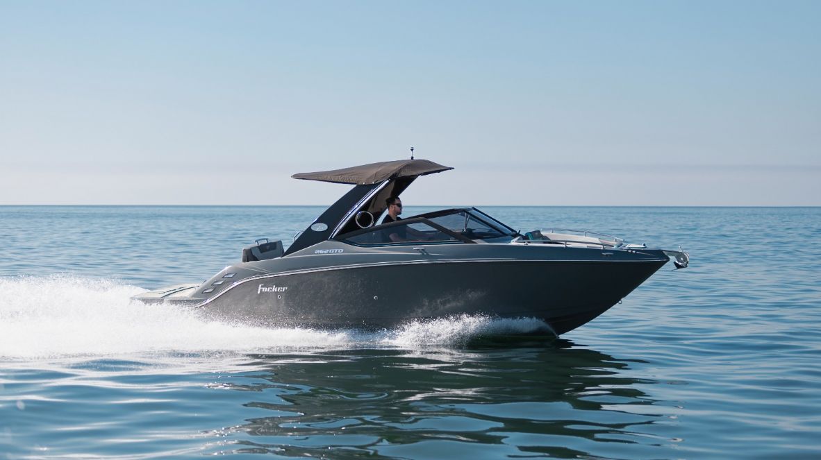 Lancha Fibrafort Focker 262 GTO CHROME
